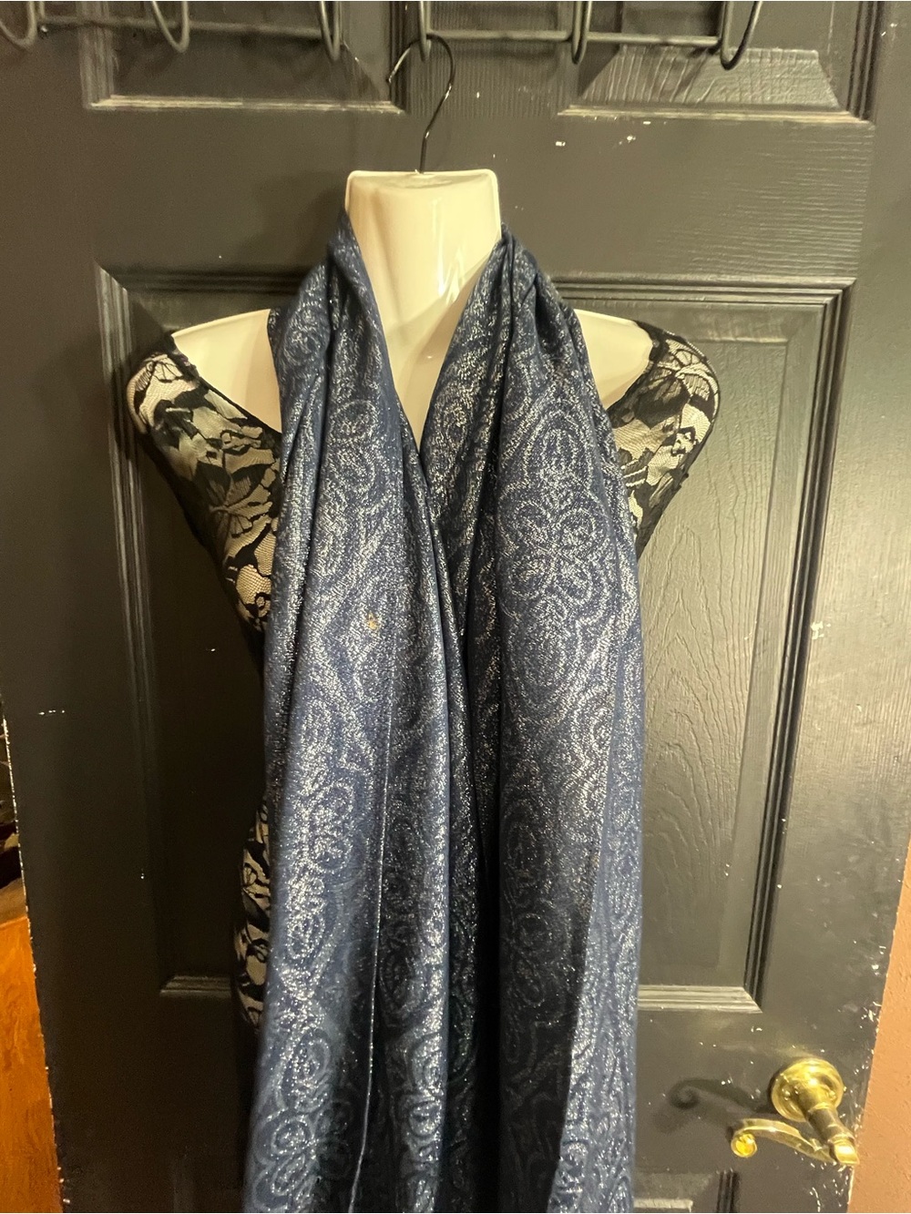 Elegant Navy Paisley Shawl Scarf - Classic Blue Accent